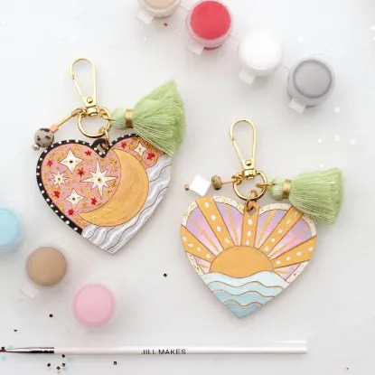Picture of Diy Heart Painting Keychain Kit