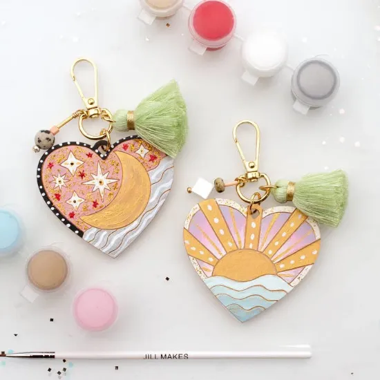 Picture of Diy Heart Painting Keychain Kit