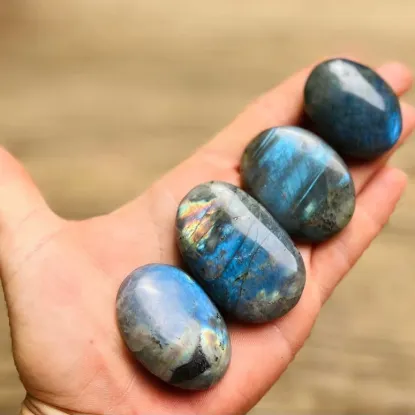 Picture of Pretty Labradorite Palm Stone