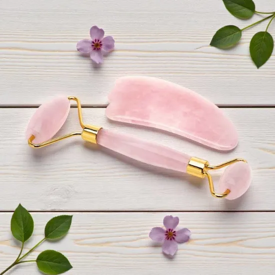 Picture of Facial Roller Set - Rose Quartz