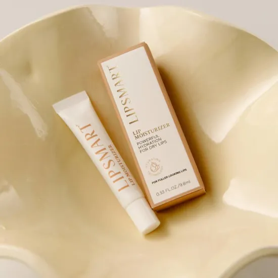 Picture of Lipsmart Hydrating Lip Treatment (12 Units)