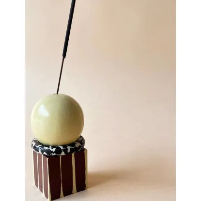 Picture of Wooden Incense Holder-Cerceau