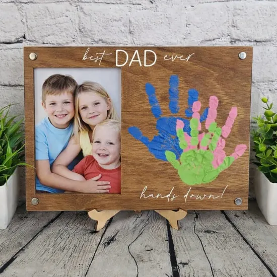 Picture of Diy “Hands Down Best Dad Ever” Handprint Frame